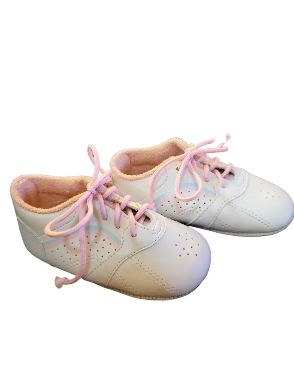 Pretzels Baby Shoes White With Pastel Rainbows Sneaker Style Infant Sz 3